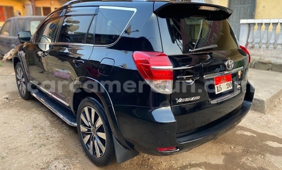 Acheter Neuf Voiture Toyota Vanguard Noir à Douala, Littoral Cameroon Acheter Neuf Voiture Toyota Vanguard Noir à Douala, Littoral Cameroon
