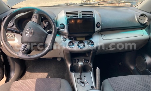 Acheter Neuf Voiture Toyota Vanguard Noir à Douala, Littoral Cameroon Acheter Neuf Voiture Toyota Vanguard Noir à Douala, Littoral Cameroon