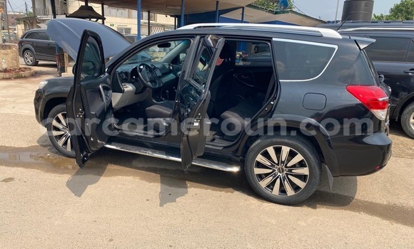Acheter Neuf Voiture Toyota Vanguard Noir à Douala, Littoral Cameroon Acheter Neuf Voiture Toyota Vanguard Noir à Douala, Littoral Cameroon