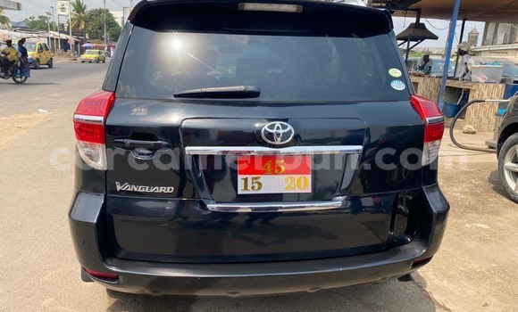 Acheter Neuf Voiture Toyota Vanguard Noir à Douala, Littoral Cameroon Acheter Neuf Voiture Toyota Vanguard Noir à Douala, Littoral Cameroon