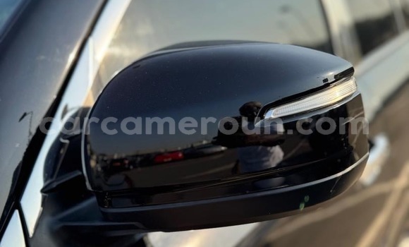 Acheter Neuf Voiture Toyota Land Cruiser Prado Noir à Yaoundé, Central Cameroon Acheter Neuf Voiture Toyota Land Cruiser Prado Noir à Yaoundé, Central Cameroon