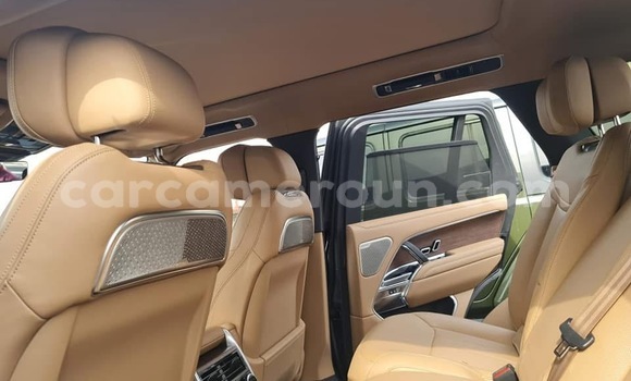 Sayi Sabo Range Rover Range Rover Black Mota in Douala a Ƙasar Kamaru Sayi Sabo Range Rover Range Rover Black Mota in Douala a Ƙasar Kamaru