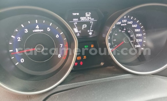 Buy Used Hyundai Elantra Silver Car in Douala in Littoral Cameroon Buy Used Hyundai Elantra Silver Car in Douala in Littoral Cameroon