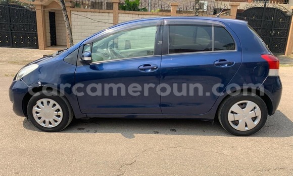 Acheter Occasion Voiture Toyota Vitz Bleu à Douala, Littoral Cameroon Acheter Occasion Voiture Toyota Vitz Bleu à Douala, Littoral Cameroon