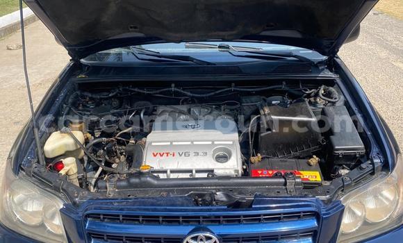 Acheter Occasion Voiture Toyota Highlander Bleu à Douala, Littoral Cameroon Acheter Occasion Voiture Toyota Highlander Bleu à Douala, Littoral Cameroon