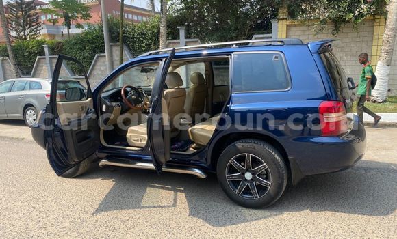 Acheter Occasion Voiture Toyota Highlander Bleu à Douala, Littoral Cameroon Acheter Occasion Voiture Toyota Highlander Bleu à Douala, Littoral Cameroon