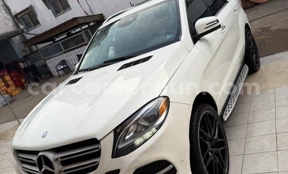 Acheter Neuf Voiture Mercedes‒Benz GLE Blanc à Douala, Littoral Cameroon