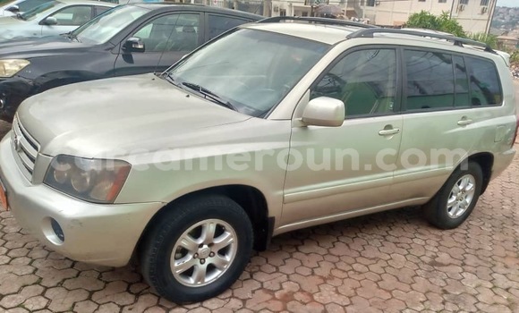 Acheter Occasion Voiture Toyota Highlander Autre à Yaoundé, Central Cameroon Acheter Occasion Voiture Toyota Highlander Autre à Yaoundé, Central Cameroon