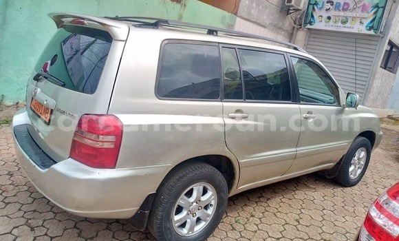 Acheter Occasion Voiture Toyota Highlander Autre à Yaoundé, Central Cameroon Acheter Occasion Voiture Toyota Highlander Autre à Yaoundé, Central Cameroon