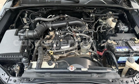 Acheter Occasion Voiture Toyota Fortuner Noir à Yaoundé, Central Cameroon Acheter Occasion Voiture Toyota Fortuner Noir à Yaoundé, Central Cameroon