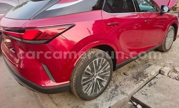 Sayi Sabo Lexus RX 350 Red Mota in Douala a Ƙasar Kamaru Sayi Sabo Lexus RX 350 Red Mota in Douala a Ƙasar Kamaru