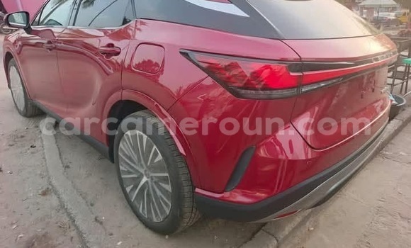 Sayi Sabo Lexus RX 350 Red Mota in Douala a Ƙasar Kamaru Sayi Sabo Lexus RX 350 Red Mota in Douala a Ƙasar Kamaru