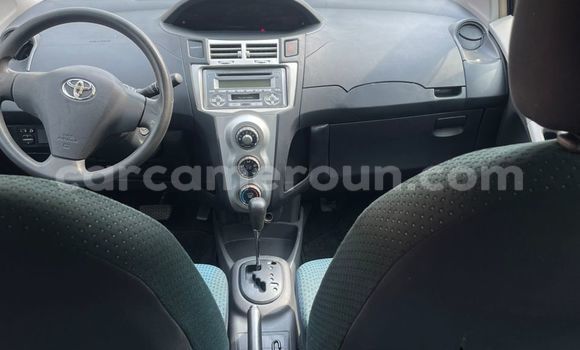 Acheter Occasion Voiture Toyota Vitz Bleu à Douala, Littoral Cameroon Acheter Occasion Voiture Toyota Vitz Bleu à Douala, Littoral Cameroon