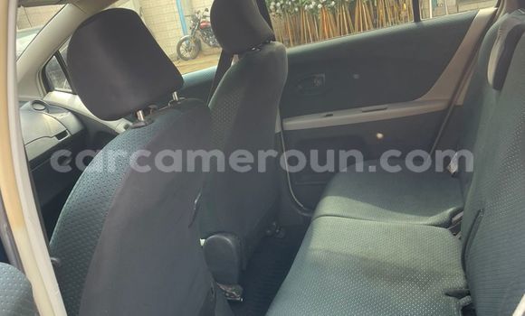 Acheter Occasion Voiture Toyota Vitz Bleu à Douala, Littoral Cameroon Acheter Occasion Voiture Toyota Vitz Bleu à Douala, Littoral Cameroon
