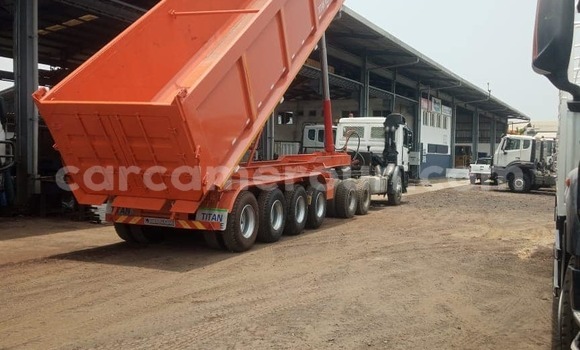 Acheter Import Voiture Mercedes‒Benz 290 Blanc à Douala, Littoral Cameroon Acheter Import Voiture Mercedes‒Benz 290 Blanc à Douala, Littoral Cameroon