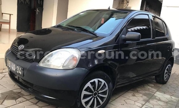 Buy Used Toyota Yaris Black Car in Douala in Littoral Cameroon
