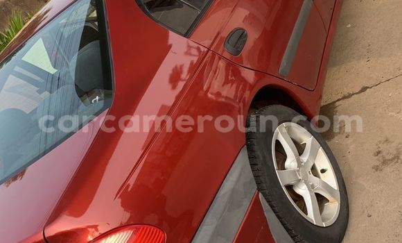 Acheter Occasion Voiture Toyota Avensis Rouge à Douala, Littoral Cameroon Acheter Occasion Voiture Toyota Avensis Rouge à Douala, Littoral Cameroon