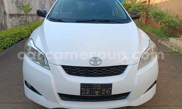Acheter Occasion Voiture Toyota Matrix Blanc à Yaoundé, Central Cameroon Acheter Occasion Voiture Toyota Matrix Blanc à Yaoundé, Central Cameroon
