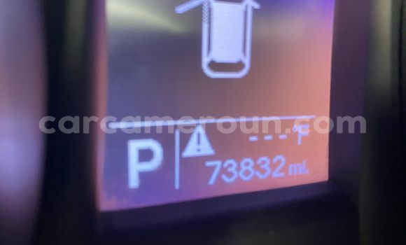 Sayi Na hannu Hyundai Santa Fe Azurfa Mota in Douala a Ƙasar Kamaru Sayi Na hannu Hyundai Santa Fe Azurfa Mota in Douala a Ƙasar Kamaru