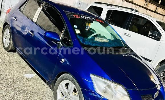 Sayi Na hannu Toyota Auris Blue Mota in Douala a Ƙasar Kamaru Sayi Na hannu Toyota Auris Blue Mota in Douala a Ƙasar Kamaru