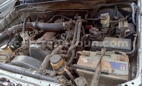 Sayi Na hannu Toyota Fortuner Azurfa Mota in Douala a Ƙasar Kamaru Sayi Na hannu Toyota Fortuner Azurfa Mota in Douala a Ƙasar Kamaru