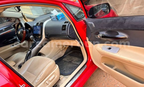 Sayi Na hannu Toyota Blade Red Mota in Yaounde a Babban Kamaru Sayi Na hannu Toyota Blade Red Mota in Yaounde a Babban Kamaru