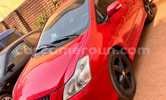 Sayi Na hannu Toyota Blade Red Mota in Yaounde a Babban Kamaru Sayi Na hannu Toyota Blade Red Mota in Yaounde a Babban Kamaru