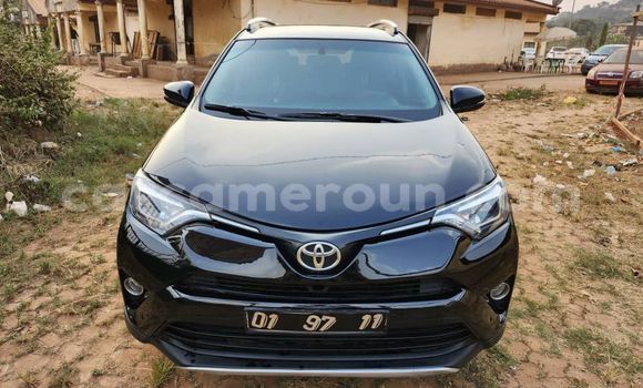 Acheter Occasion Voiture Toyota RAV4 Noir à Yaoundé, Central Cameroon Acheter Occasion Voiture Toyota RAV4 Noir à Yaoundé, Central Cameroon