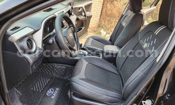 Acheter Occasion Voiture Toyota RAV4 Noir à Yaoundé, Central Cameroon Acheter Occasion Voiture Toyota RAV4 Noir à Yaoundé, Central Cameroon