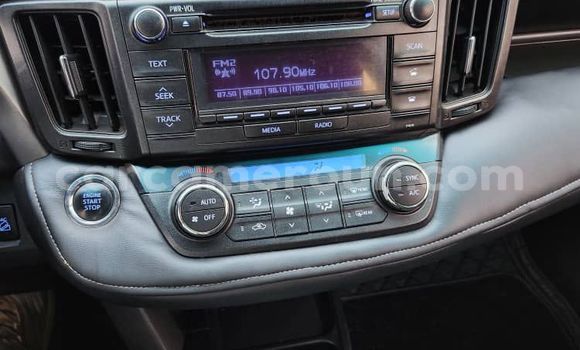 Acheter Occasion Voiture Toyota RAV4 Noir à Yaoundé, Central Cameroon Acheter Occasion Voiture Toyota RAV4 Noir à Yaoundé, Central Cameroon