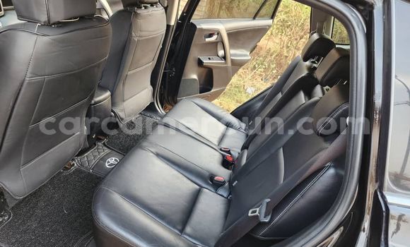 Acheter Occasion Voiture Toyota RAV4 Noir à Yaoundé, Central Cameroon Acheter Occasion Voiture Toyota RAV4 Noir à Yaoundé, Central Cameroon