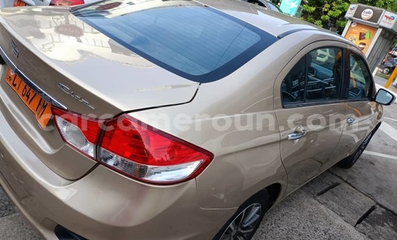 Sayi Na hannu Suzuki Ciaz M Mota in Douala a Ƙasar Kamaru Sayi Na hannu Suzuki Ciaz M Mota in Douala a Ƙasar Kamaru