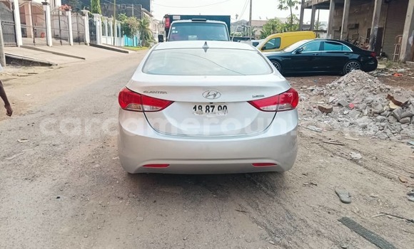 Acheter Occasion Voiture Hyundai Elantra Gris à Douala, Littoral Cameroon Acheter Occasion Voiture Hyundai Elantra Gris à Douala, Littoral Cameroon