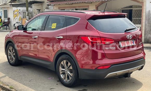 Sayi Na hannu Hyundai Santa Fe Red Mota in Douala a Ƙasar Kamaru Sayi Na hannu Hyundai Santa Fe Red Mota in Douala a Ƙasar Kamaru
