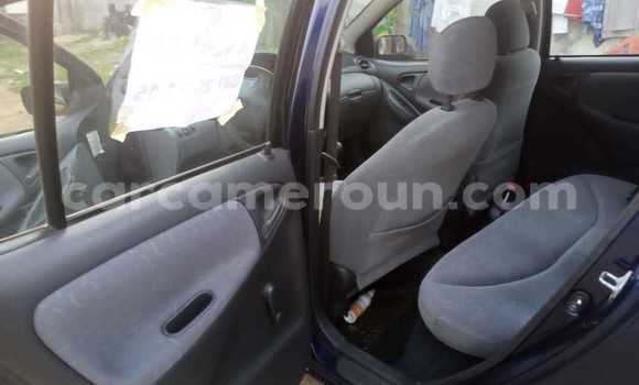 Acheter Occasion Voiture Toyota Yaris Bleu à Douala, Littoral Cameroon Acheter Occasion Voiture Toyota Yaris Bleu à Douala, Littoral Cameroon