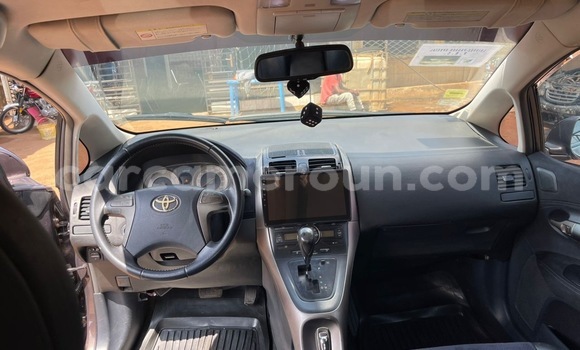 Acheter Occasion Voiture Toyota Blade Marron à Yaoundé, Central Cameroon Acheter Occasion Voiture Toyota Blade Marron à Yaoundé, Central Cameroon