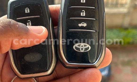 Acheter Occasion Voiture Toyota Blade Marron à Yaoundé, Central Cameroon Acheter Occasion Voiture Toyota Blade Marron à Yaoundé, Central Cameroon