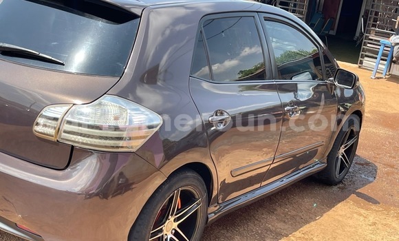 Acheter Occasion Voiture Toyota Blade Marron à Yaoundé, Central Cameroon Acheter Occasion Voiture Toyota Blade Marron à Yaoundé, Central Cameroon