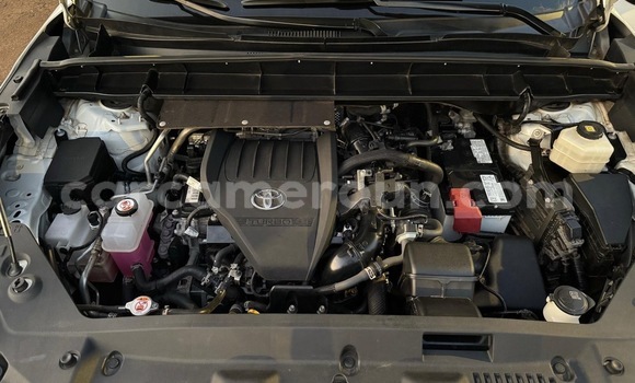 Acheter Occasion Voiture Toyota Highlander Blanc à Yaoundé, Central Cameroon Acheter Occasion Voiture Toyota Highlander Blanc à Yaoundé, Central Cameroon