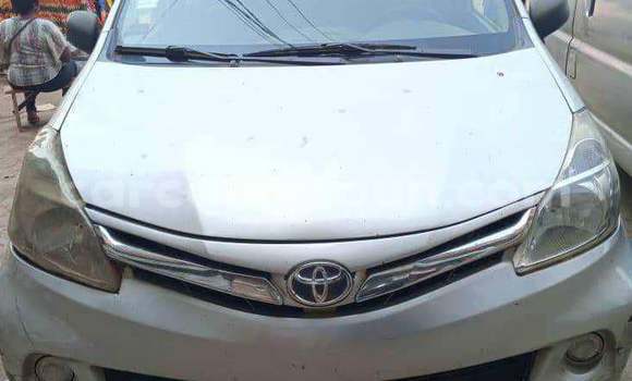 Acheter Occasion Voiture Toyota Avanza Gris à Yaoundé, Central Cameroon Acheter Occasion Voiture Toyota Avanza Gris à Yaoundé, Central Cameroon