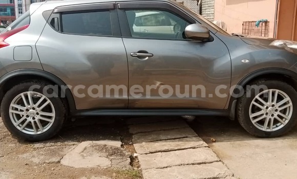 Sayi Imported Nissan Juke Azurfa Mota in Douala a Ƙasar Kamaru Sayi Imported Nissan Juke Azurfa Mota in Douala a Ƙasar Kamaru