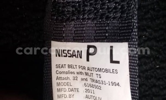 Sayi Imported Nissan Juke Azurfa Mota in Douala a Ƙasar Kamaru Sayi Imported Nissan Juke Azurfa Mota in Douala a Ƙasar Kamaru