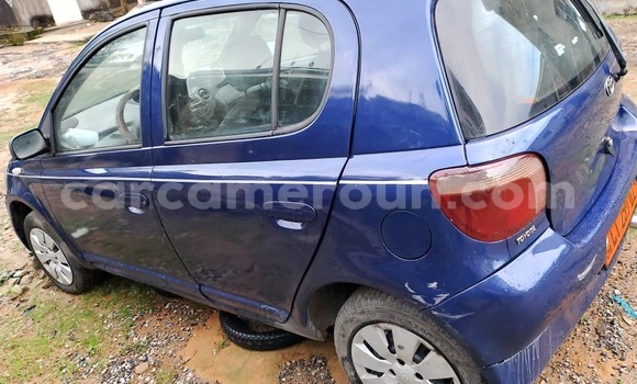 Sayi Na hannu Toyota Yaris Blue Mota in Douala a Ƙasar Kamaru Sayi Na hannu Toyota Yaris Blue Mota in Douala a Ƙasar Kamaru
