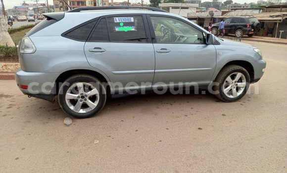 Sayi Na hannu Lexus RX 300 Blue Mota in Yaounde a Babban Kamaru Sayi Na hannu Lexus RX 300 Blue Mota in Yaounde a Babban Kamaru