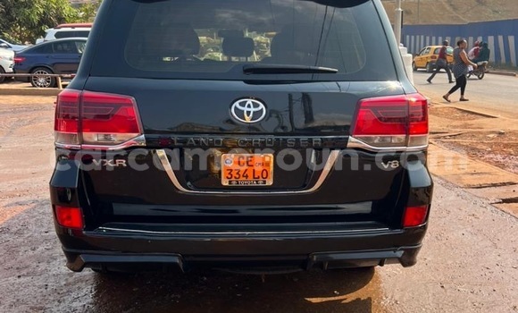 Acheter Neuf Voiture Toyota Land Cruiser Prado Noir à Yaoundé, Central Cameroon Acheter Neuf Voiture Toyota Land Cruiser Prado Noir à Yaoundé, Central Cameroon