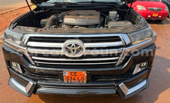 Acheter Neuf Voiture Toyota Land Cruiser Prado Noir à Yaoundé, Central Cameroon Acheter Neuf Voiture Toyota Land Cruiser Prado Noir à Yaoundé, Central Cameroon