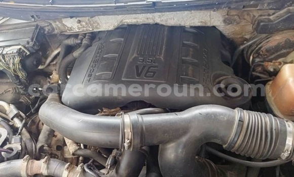 Sayi Sabo Ford F–150 White Mota in Douala a Ƙasar Kamaru Sayi Sabo Ford F–150 White Mota in Douala a Ƙasar Kamaru