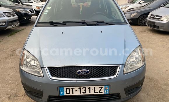 Acheter Import Voiture Ford Focus Bleu à Douala, Littoral Cameroon Acheter Import Voiture Ford Focus Bleu à Douala, Littoral Cameroon