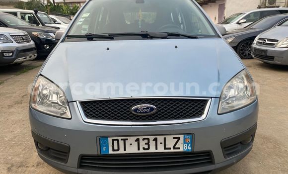 Acheter Import Voiture Ford Focus Bleu à Douala, Littoral Cameroon Acheter Import Voiture Ford Focus Bleu à Douala, Littoral Cameroon