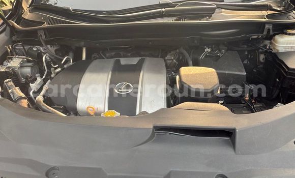 Sayi Na hannu Lexus RX 350 Blue Mota in Douala a Ƙasar Kamaru Sayi Na hannu Lexus RX 350 Blue Mota in Douala a Ƙasar Kamaru